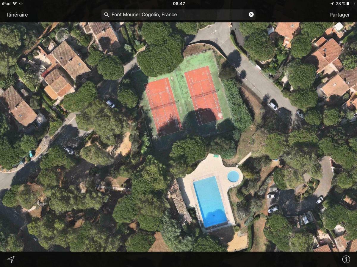 Agreable Studio Proche Sttropez Piscine Et Tennis Gassin Buitenkant foto